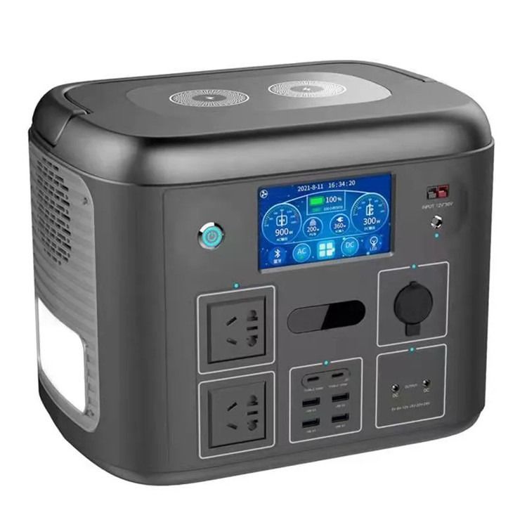 External 1500 Watt Portable Power Station Solar Generator