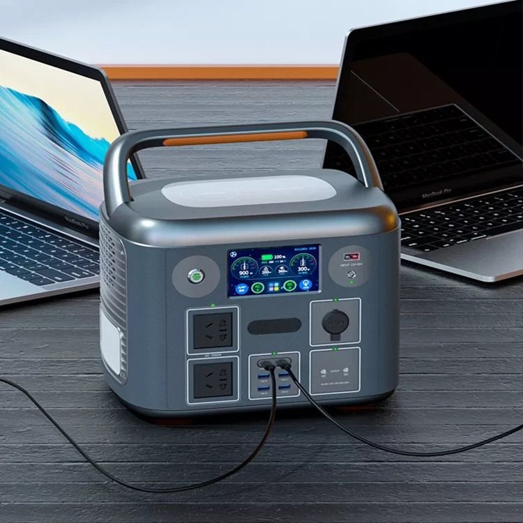 External 1500 Watt Portable Power Station Solar Generator