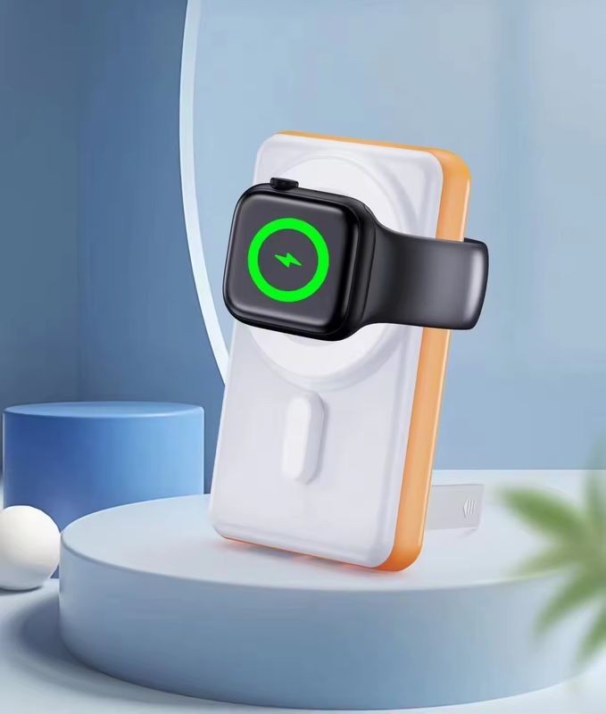 15W QI Magnet Wireless Power Bank 10000mAh with Holder for Mobile Phone Watch 3 in 1 Wireless Charger