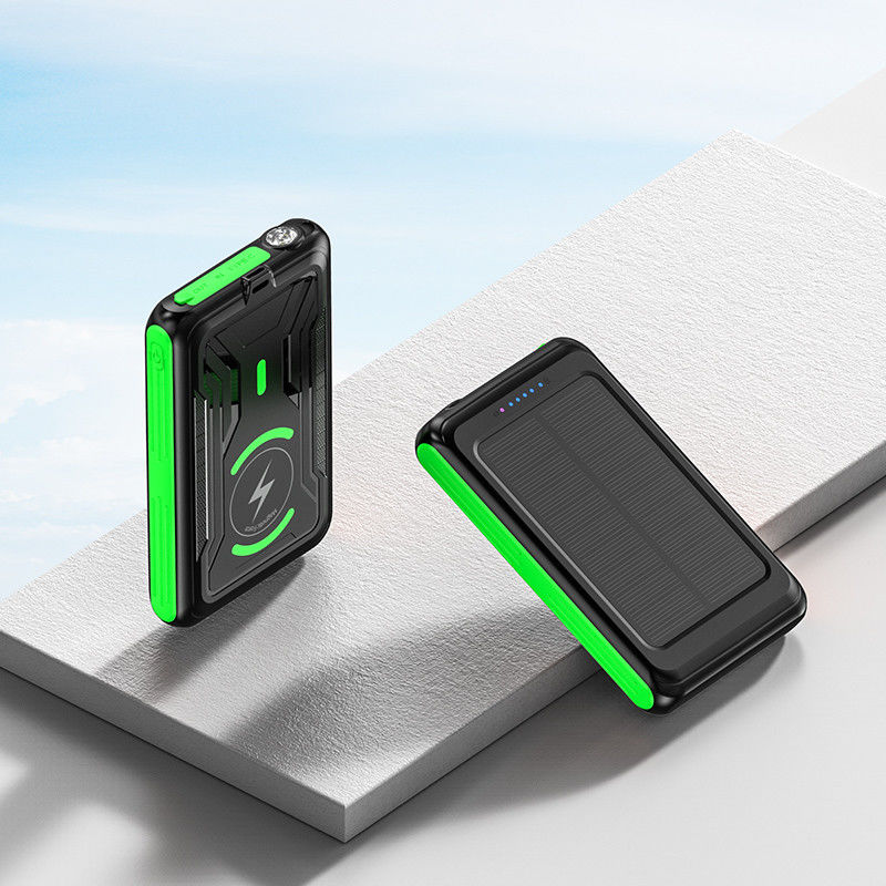 Portable Waterproof Magnetic Solar Power Bank with 5000MAH Capacity and LED Display